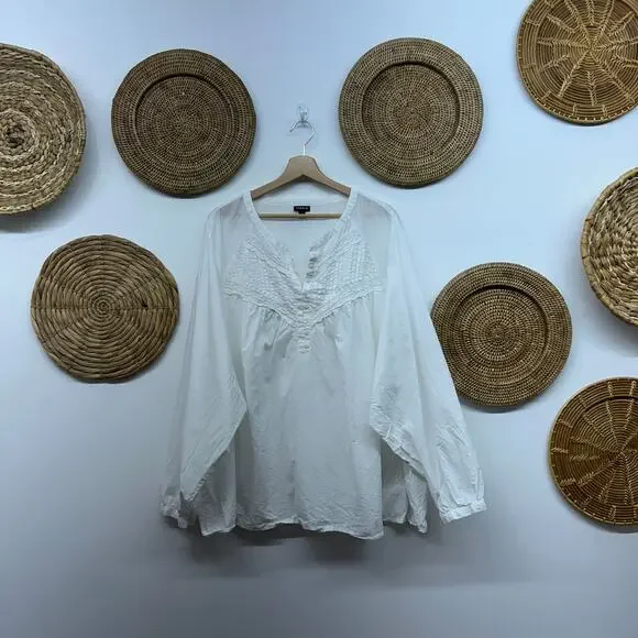 Torrid White Long Sleeve Blouse Top Plus Size 5X Button Henley Lace - Picture 2 of 8